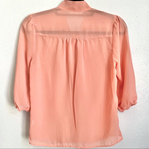 Forever 21 Salmon 3/4 Sleeves Neck ties Button up Blouse - Picture 3 of 4